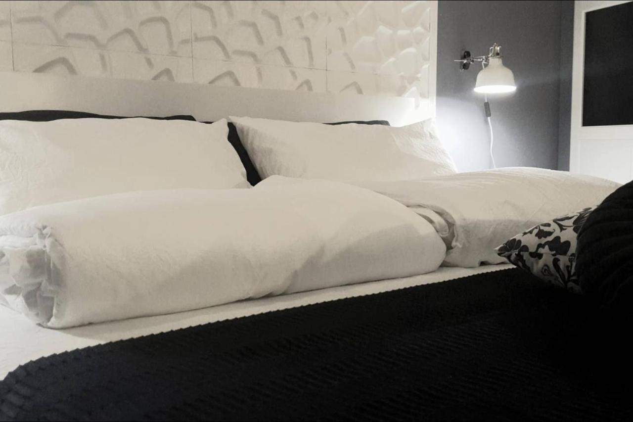 Joivy Heart Of The City 1 Bed Apt Near Castle Belvedere Genoa Ngoại thất bức ảnh