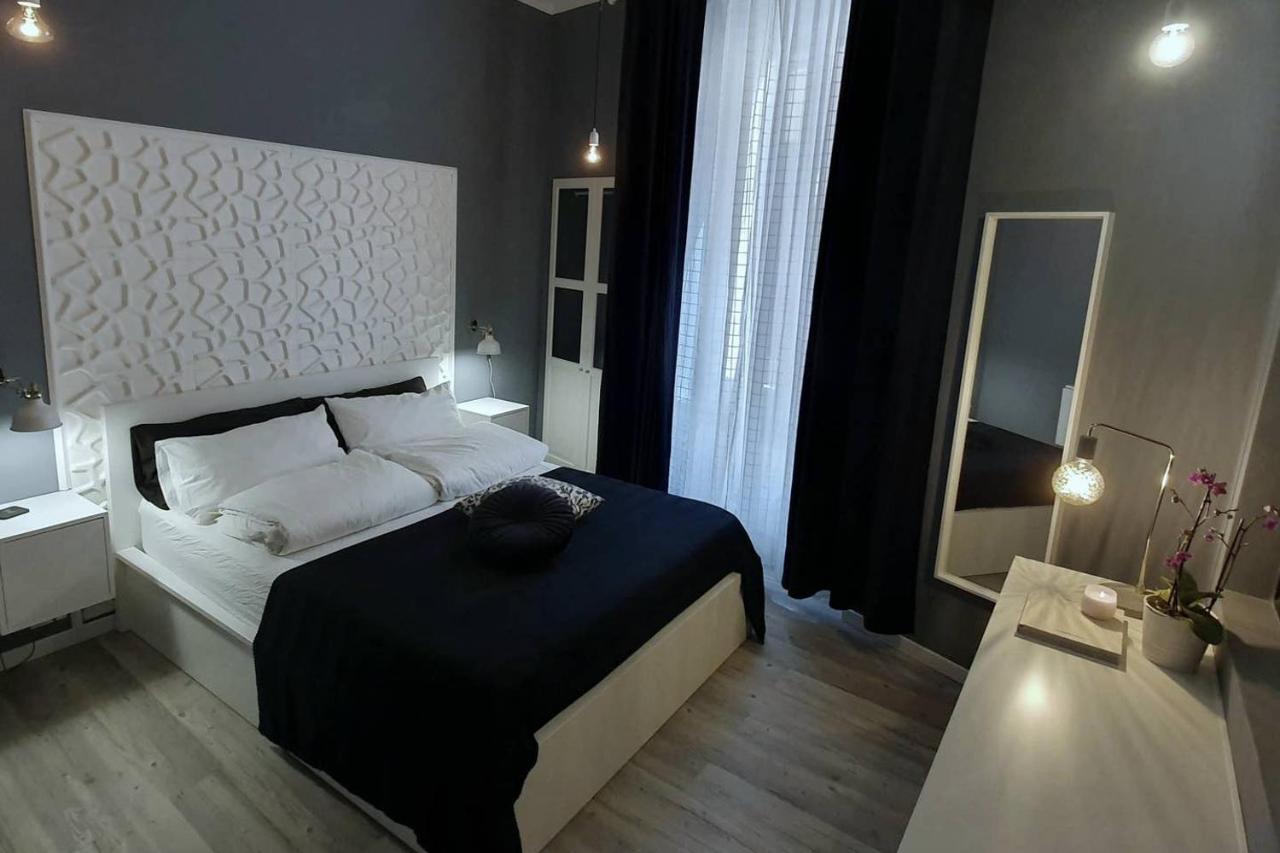 Joivy Heart Of The City 1 Bed Apt Near Castle Belvedere Genoa Ngoại thất bức ảnh